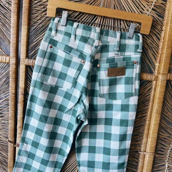 Wrangler Wrock Gingham Flare Pant SZ: 25W NWOT - Picture 11 of 12